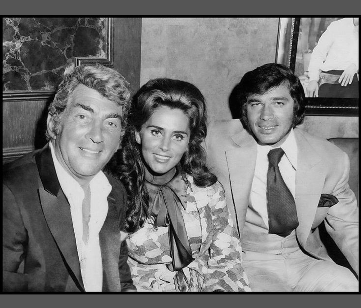 Engelbert Humperdinck – “Quando Quando Quando”: The impromptu duet with Dean Martin that had the audience on their feet for 5 minutes of applause